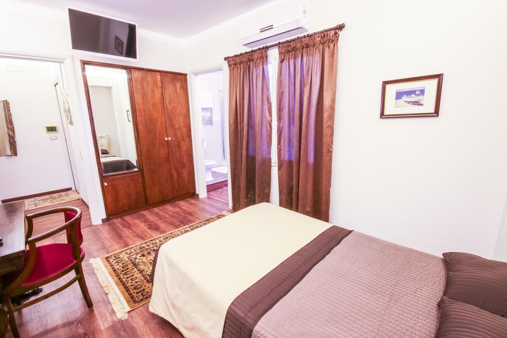 96 Guest House Reggio Calabria Room photo